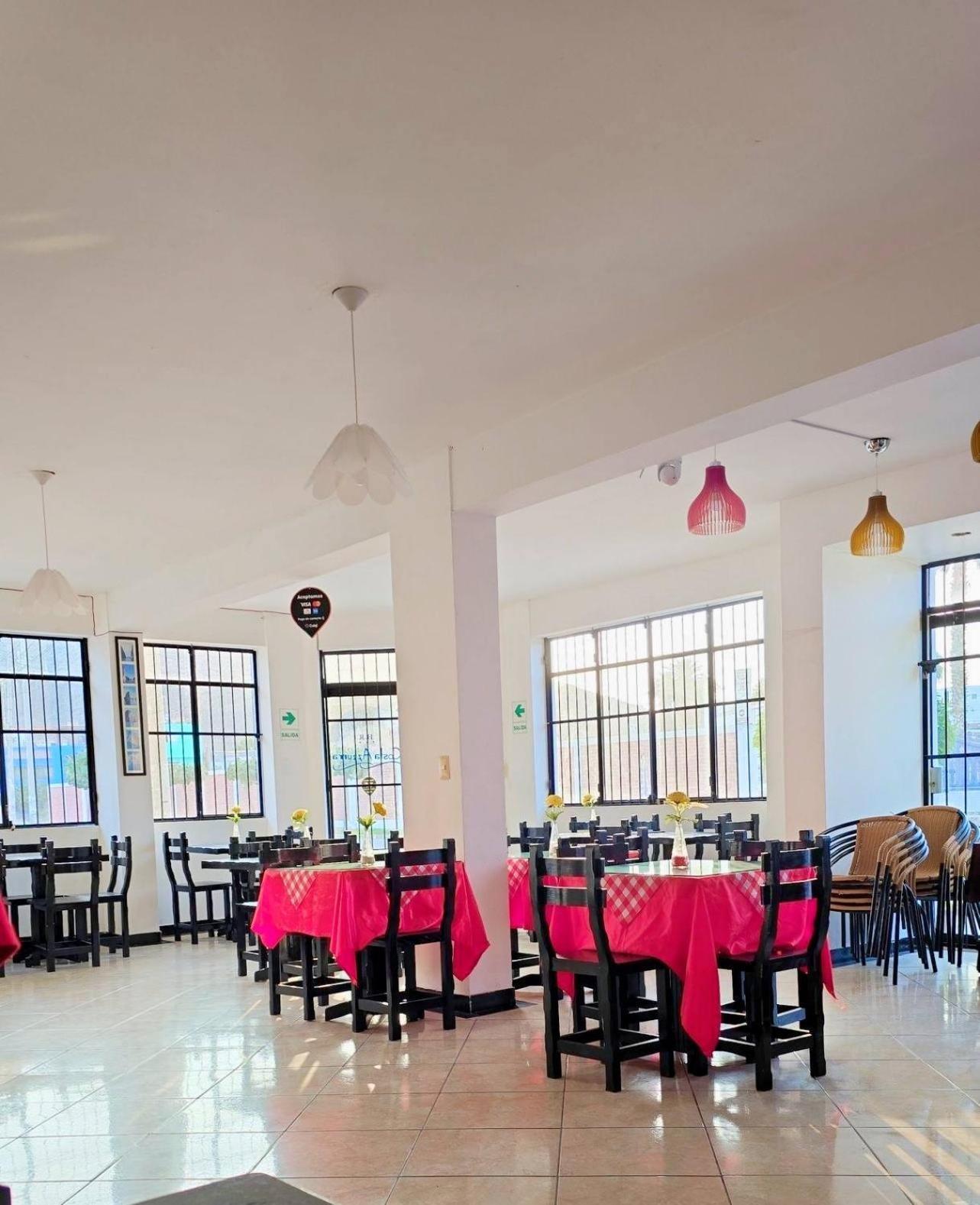 Hostal Costa Azzurra Cerro Azul Ngoại thất bức ảnh